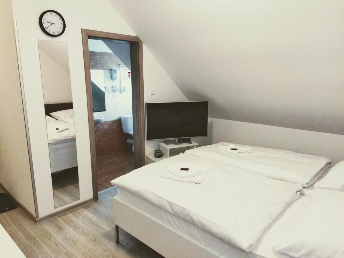 Penzion Janousek Motorsport Cesky Krumlov Přísečná Dış mekan fotoğraf