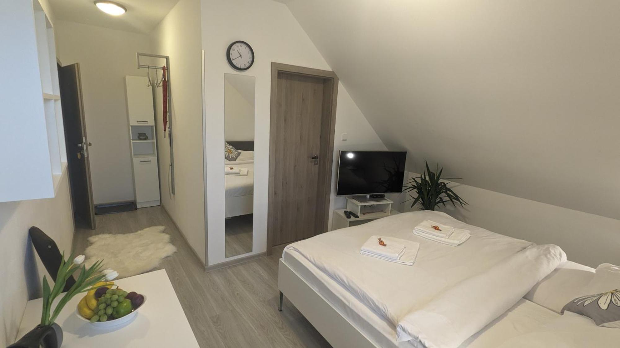 Penzion Janousek Motorsport Cesky Krumlov Přísečná Dış mekan fotoğraf